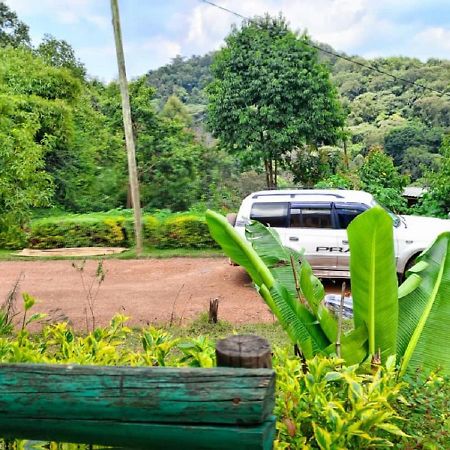 Ruhija Community Rest Camp Bed & Breakfast Kabale Eksteriør bilde